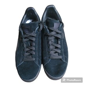 PUMA Men's Black Sneakers